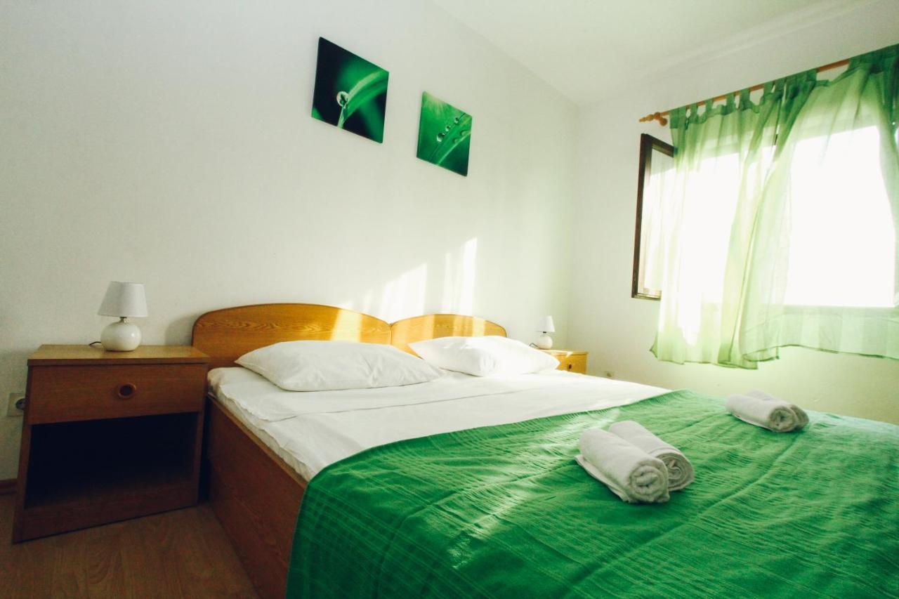 Apartments Gaja Green Ap Свети-Филип-и-Яков Экстерьер фото
