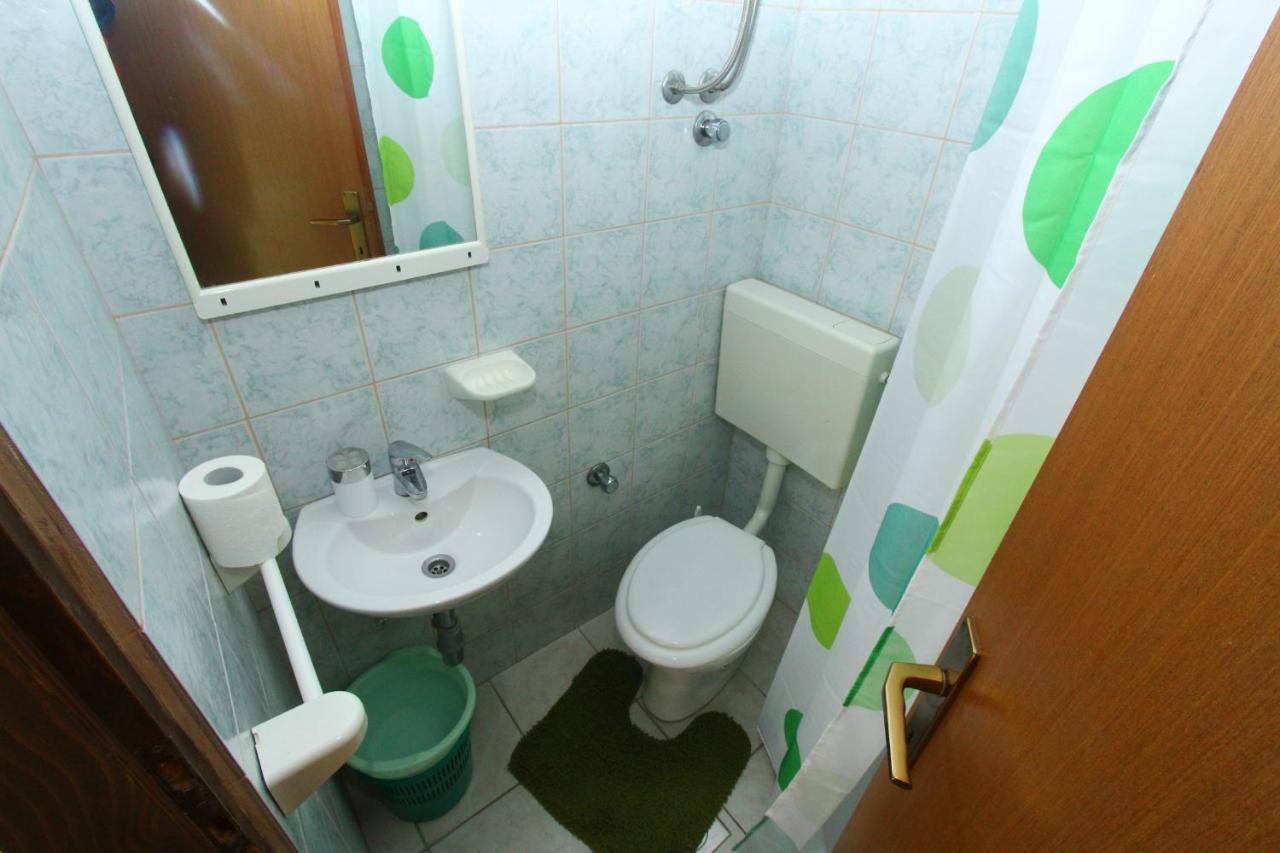 Apartments Gaja Green Ap Свети-Филип-и-Яков Экстерьер фото