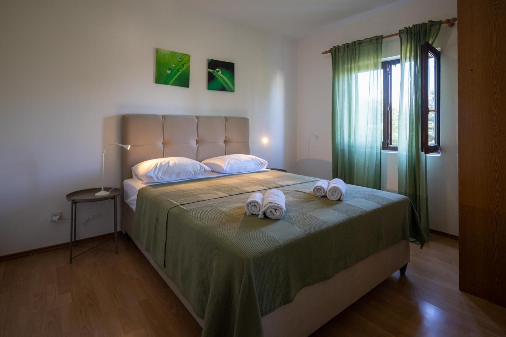 Apartments Gaja Green Ap Свети-Филип-и-Яков Экстерьер фото